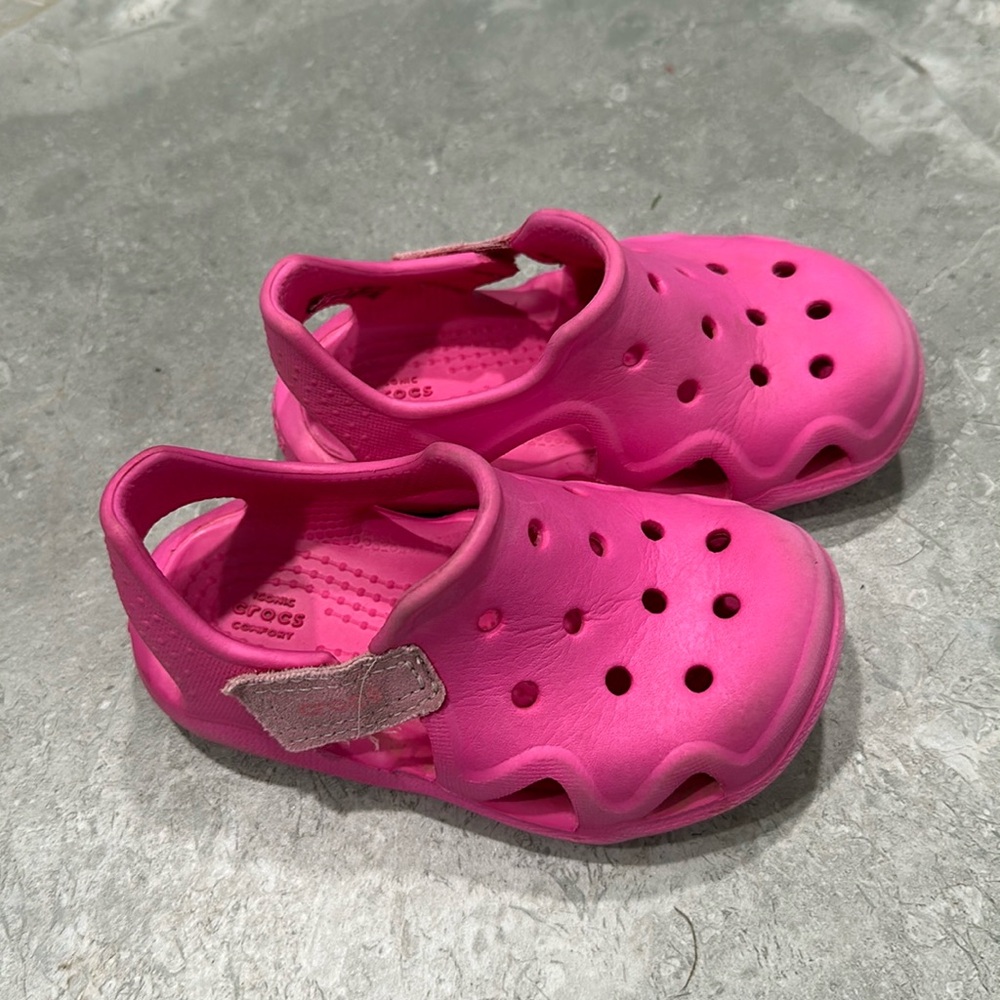 Crocs baby girl sandals